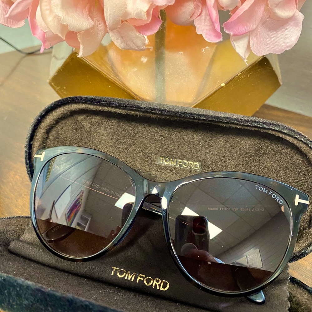 Tom Ford sunnies